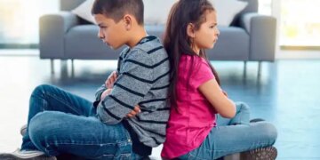 Bhaidooj 2025: भाई-बहन में छोटे-छोटे झगड़ों पर महीनों तक नहीं होती बात तो अपनाए ये टिप्स, रिश्ता होगा मजबूत&nbsp;