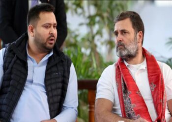 Bihar Assembly Elections Bihar Assembly Elections 2025| India Bloc Congress RJD| Seat Sharing | There is a clash over seats in the Grand Alliance, Congress is not ready for 50 seats; RJD's troubles increased. News Track in Hindi