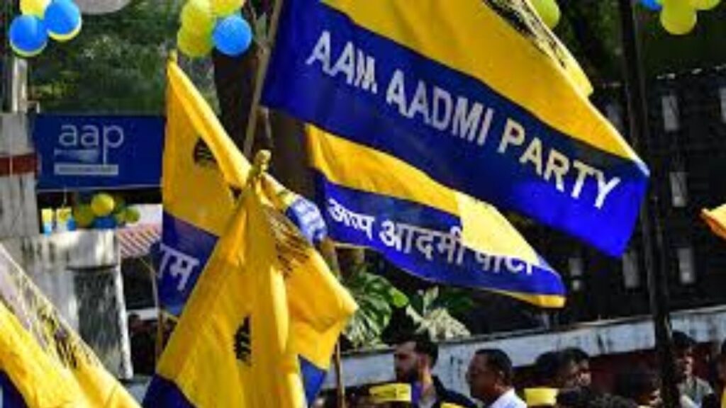Bihar Election 2025: AAP Announces Fourth List, To Contest All 243 Seats with Kejriwal Model Vision. 'AAP' knocks in Bihar! Fourth list of Kejriwal's party released, made a big announcement to fight alone. News Track in Hindi