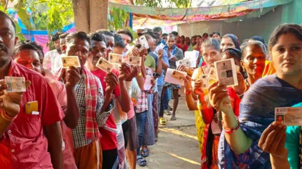 Bihar Election 2025: Full Schedule Announced, Phase-with Voting Dates and Key Districts | The dates of Maha-Sangh fixed! Full schedule of Bihar elections continues, know when voting will be held in your district. News Track in Hindi