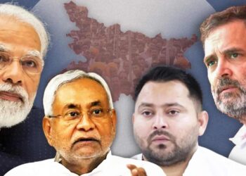 Bihar Election 2025: NDA vs Mahagathbandhan in 'Freebie War', Know Who is Promising What | 'Freebie' war in Bihar! There is a race between NDA and Grand Alliance to distribute free things, know who is giving what. News Track in Hindi