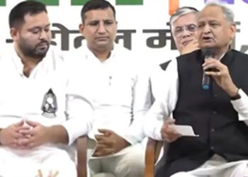 Bihar Elections 2025: Tejashwi Yadav will be the CM face of Grand Alliance, Mukesh Sahni will be the Deputy Chief Minister, Gehlot asked - NDA should tell who is their leader?