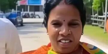 Bihar: Geeta Pasi filed nomination on Jan Suraj Party ticket from Mohania.