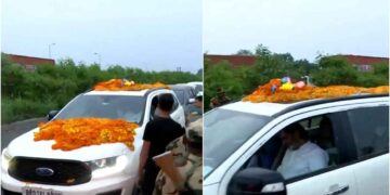 Bihar Police Stops Prashant Kishore's Convoy in Purnia, Massive Political Uproar During Election Camp | Police took swift action on PK, convoy stopped in Purnia, vehicles searched, fierce ruckus. News Track in Hindi
