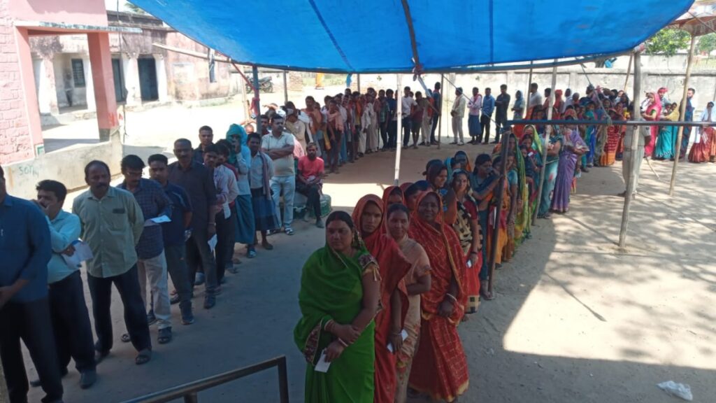 By-elections Dates Announced for Eight Assembly Seats: By-elections were also announced for eight assembly seats in seven states including Jammu and Kashmir, know where, where will be voting, voting, by-elections dates have been caught for States, Including Jammu and Kashmir. Find out where and on which day Voting will take place.