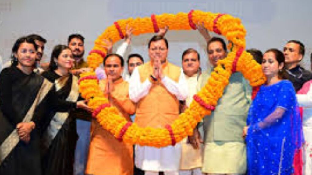 CM Dhami Govt Appoints 1456 Youths, Sets Transparency Benchmark | Dhami government appointed 1456 youth, focused on transparency. News Track in Hindi