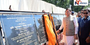 CM Pushkar Singh Dhami Encourages Women at Saksham Bahna Utsav for Self-Reliance in Uttarakhand. Chief Minister Shri Pushkar Singh Dhami encouraged women in 'Sashakt Brahm Utsav': Said, “Women should become the pioneers of self-reliant Uttarakhand”. News Track in Hindi