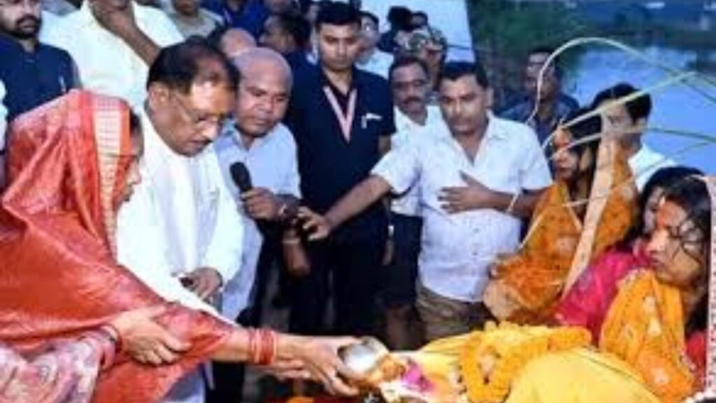 CM Vishnu Dev Sai prays for prosperity in Chhattisgarh on Chhath Puja. Chhath Puja: Happiness and prosperity have come to Chhattisgarh, said CM Vishnu Dev Sai. News Track in Hindi
