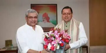 मुख्यमंत्री धामी ने रेल मंत्री से की मुलाकात, अश्विनी वैष्णव ने उत्तराखंड के रेल प्रस्तावों पर जताई सहमति