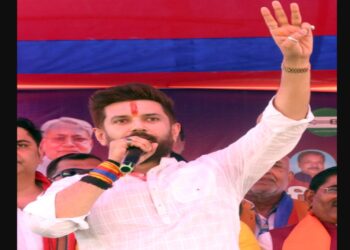 Chirag Paswan Statement Chirag Paswan vs Tejashwi Yadav Bihar election 2025 News| LJP vs RJD | Tejashwi will not come to power, his job claim is also false; Chirag Paswan gave a brutal attack. News Track in Hindi