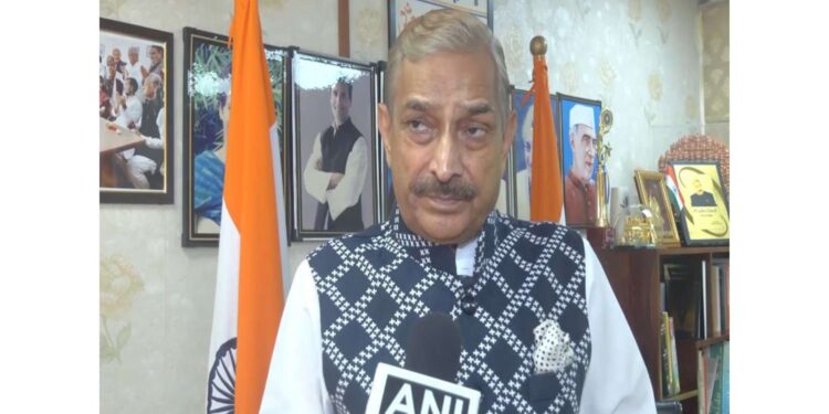 Congress leader Pramod Tiwari expressed his support on PM Modi's comment, said "We did not surrender to Naxalite forces, we fought against them"