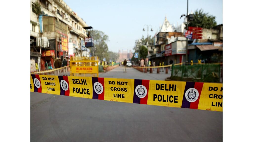 Delhi: Police arrested 28 illegal Bangladeshi immigrants