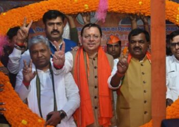Dhami Attacks Rahul and Tejashwi Over Divisive Politics | Dhami's attack on Rahul-Tejashwi: Accusation of divisive politics. News Track in Hindi