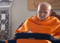 Diwali Wish By Pramukh Swami Maharaj: On Diwali, Swami Maharaj, head of BAPS Swaminarayan sect, blessed all the readers and asked them to keep doing satsang to strengthen their loyalty and rules, Pramukh Swami Maharaj of baps swaminarayan sampraday wish Diwali sends message
