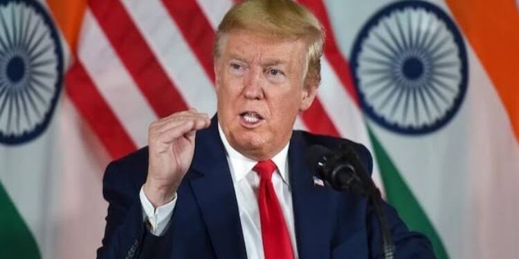 Donald Trump threatens to impose additional 10 percent import tax on Canada if it does not remove anti-tariff advertising