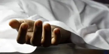 Double Murder In Delhi: Double murder openly in Nabi Karim area of ​​Delhi, love affair being the reason said; Woman and attacker among the dead, double murder due to alleged love affair in Nabi Karim area of ​​Delhi