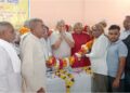 Dr. BR Ambedkar Library was inaugurated by Dr. Garg, regional people welcomed by wearing a silver crown