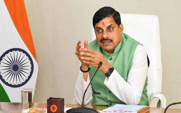 Five detained including SDOP in Seoni robbery case, CM Mohan Yadav said - culprits will not be spared