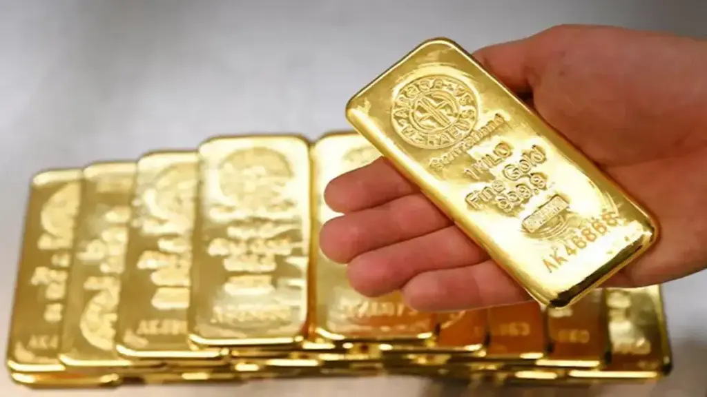Gold Rate Forecast: There may be a big fall in gold prices soon, hold or sell, know what is the opinion of experts?