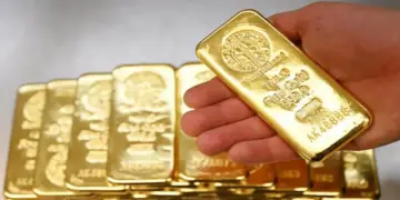 Gold Rate Forecast: There may be a big fall in gold prices soon, hold or sell, know what is the opinion of experts?