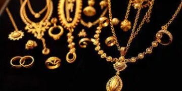 Gold & Silver Price : सुबह-सुबह अपडेट हुए सोने-चांदी के भाव, खरीदने से पहले यहाँ चेक करे&nbsp;24K से 14K गोल्ड के दाम&nbsp;