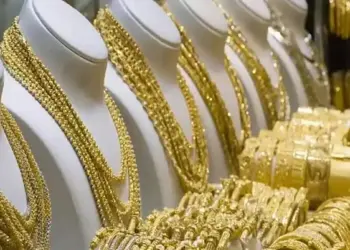 Gold & Silver Prices :&nbsp;सप्लाई की कमी और टैरिफ वॉर के चलते सोने-चांदी की कीमतों ने रचा इतिहास, यहाँ जानिए ताजा भाव&nbsp;