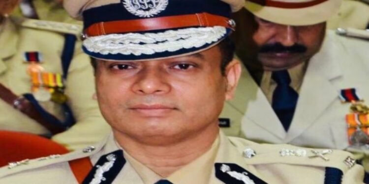 Haryana New DGP OP Singh. IPS OP Singh IPS Suicide Case Haryana Police ADGP Suicide Case Update | If he betrays me...I feel ashamed..., why did the new DGP of Haryana say this big thing as soon as he assumed the post? , News Track in Hindi