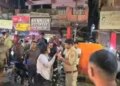High voltage drama of drunk female driver, abusing people on the road, video goes viral