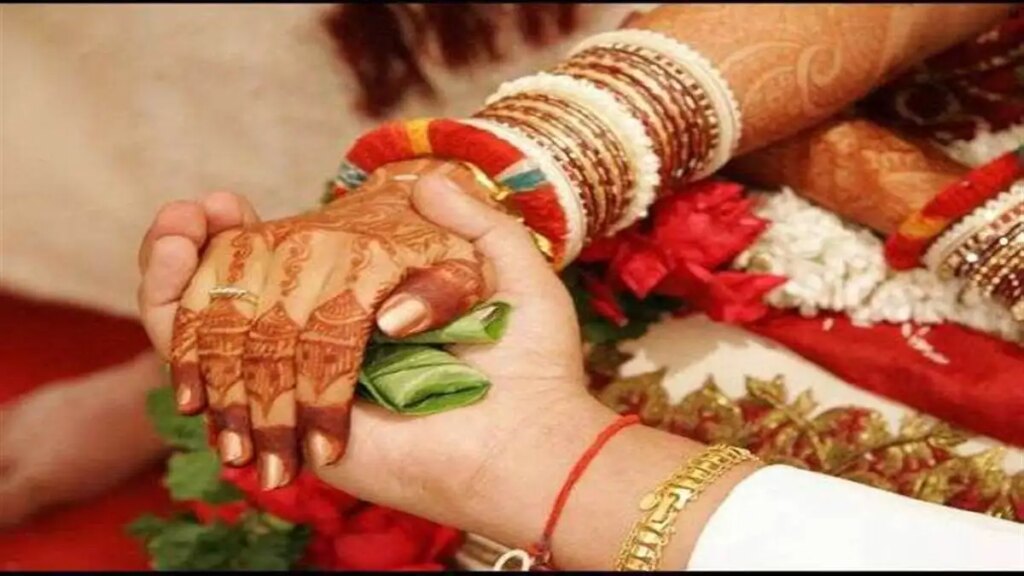 How can husband and wife make their married life happy? Garuda Purana's 7 surefire measures to increase mutual understanding in the video