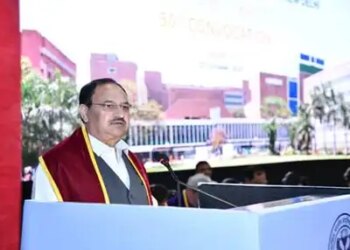 'India is touching new dimensions in the health sector', JP Nadda made a special appeal to young doctors at the convocation ceremony of Delhi AIIMS.