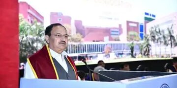 'India is touching new dimensions in the health sector', JP Nadda made a special appeal to young doctors at the convocation ceremony of Delhi AIIMS.