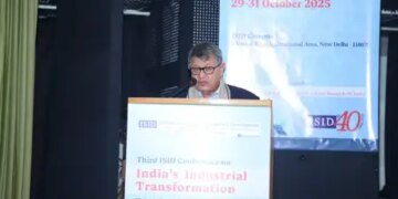 भारत को अगली औद्योगिक क्रांति का नेतृत्व करना चाहिए : नीति आयोग के उपाध्यक्ष सुमन बेरी