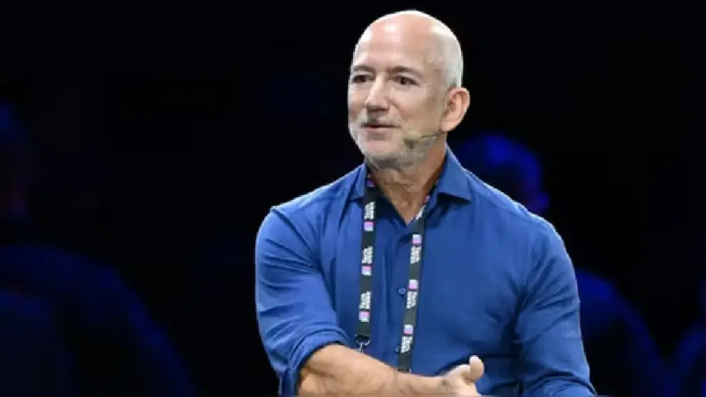 Jeff bejos on AI: 'When AI's bubble will burst ...', Amazon chief Jeff Bezos made this prediction, Amazon Chief Jeff Bezos said the current expertment about ai is a bubble