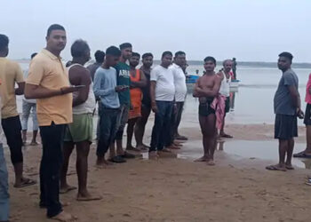 Jharkhand: Three youths died due to drowning in Son river in Palamu, bodies recovered.