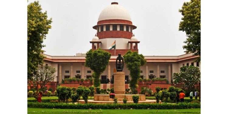 Karur rally stampede: Supreme Court reserves verdict on various petitions demanding investigation