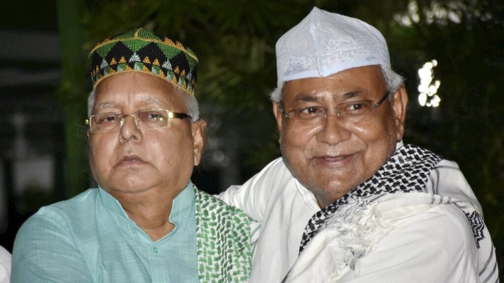 Kurmi Chetna Rally 1994| Nitish Kumar's Rift with Lalu and the Rise of OBC Politics in Bihar | 'No begging, share...', Nitish's speech in the Kurmi rally which had created a huge gap between him and Lalu. News Track in Hindi