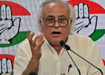 'Modi hides...Trump tells', Congress taunts on US President's claim