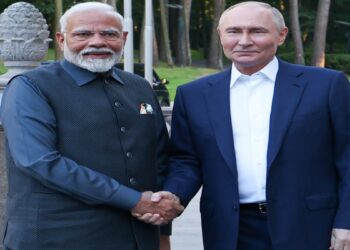 Narendra Modi Wishes Vladimir Putin on His Birthday: PM Narendra Modi congratulated Russian President Vladimir Putin on the phone on the phone, know what and what said, PM Narendra Modi Wished Russian President Vladimir Putin on His Birthday Over the PHON Else he said