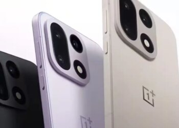 OnePlus 15 ने मारी धमाकेदार एंट्री!&nbsp;7300mAh बैटरी और गजब AI फीचर्स के साथ हुआ लॉन्च, जाने कितनी है कीमत ?