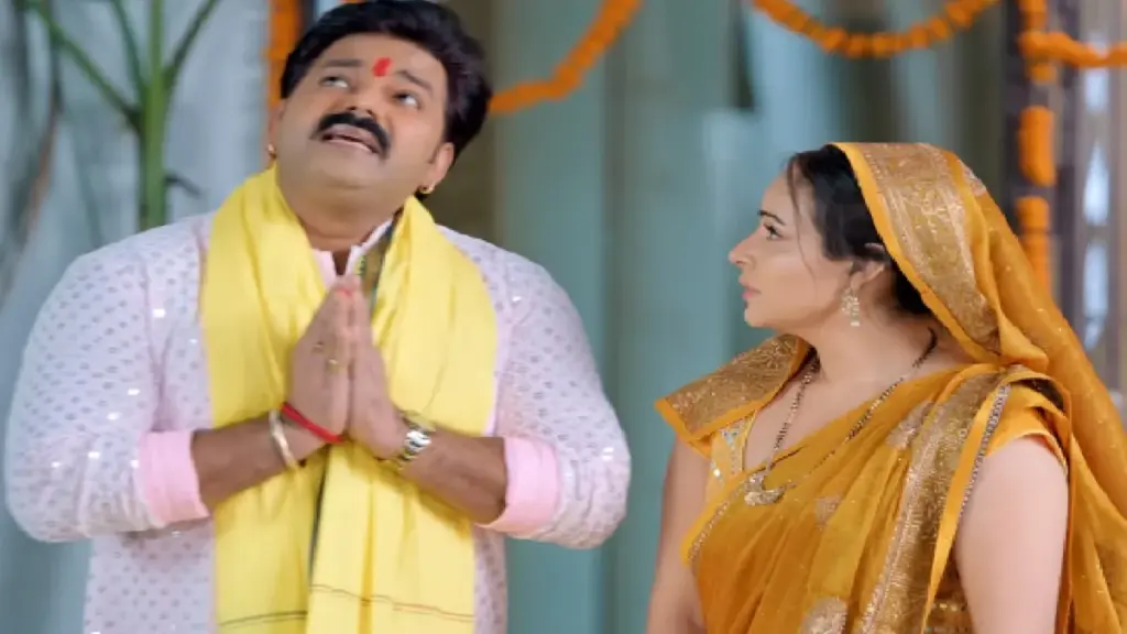 Pawan Singh's Chhath special song "Chhathi Mai Ke Aas" released, Power Star sang along with Palak Munchal