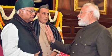 Prime Minister Modi talked to Mallikarjun Kharge, wished to get well soon after surgery