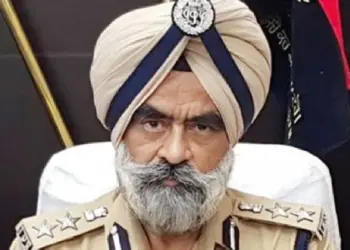 Punjab Police DIG Harcharan Singh Bhullar Arrested: Punjab Police DIG Harcharan Singh Bhullar arrested by CBI, raids conducted at his home and office, Punjab Police DIG Harcharan Singh Bhullar arrested by CBI, raids conducted at his home and office