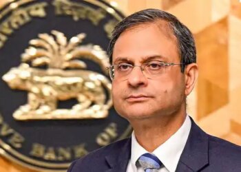 I ने नहीं किया रेपो रेट में बदलाव, टैरिफ टेंशन और GST सुधारों के बीच GDP ग्रोथ का अनुमान बढ़ा&nbsp;