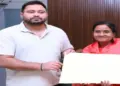 RJD Ticket To Wife Of Ashok Mahto: Tejashwi Yadav is kind to the strongman Ashok Mahto who gave the statement of 'Clean the gray hair'! RJD ticket given to wife Anita Kumari from Warisaliganj, Tejashwi Yadav gives RJD ticket to Anita Kumari from Warisaliganj seat wife of Ashok Mahto who said bhoora baal saaf karo
