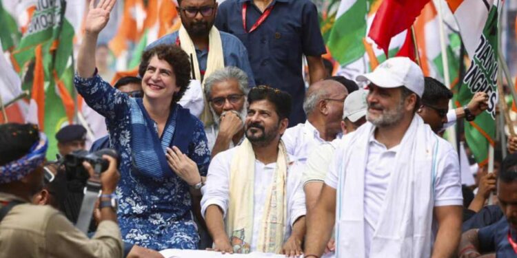 Rahul and Priyanka Gandhi's 15 Mega Rallies to Change Bihar Election Wave, Congress Unveils | Rahul-Priyanka will defeat Nitish, masterplan of Bihar Fateh ready, will change elections with 15 rallies. News Track in Hindi