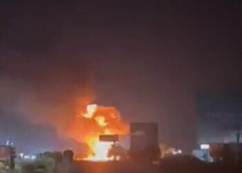 Rajasthan: A severe accident on Jaipur-Ajmer highway: Fire in truck filled with LPG cylinder, 7 vehicles in grip, two killed, many injured