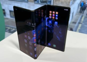 Samsung का ट्राई-फोल्ड फोन हुआ लीक! तीन स्क्रीन वाला ये डिवाइस बदलेगा स्मार्टफोन की दुनिया, जाने कबत होगा लॉन्च ?