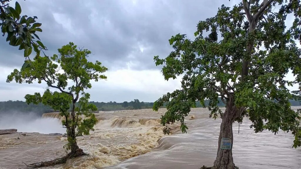 Shooting the 17 -year -old daughter's body was thrown into the river, the father, angry with the affair, erased evidence; Dead body found after 5 days