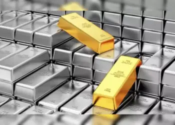 Silver Price Boom : धनतेरस-दिवाली से पहले टूटा 45 साल का रिकॉर्ड! ₹7 लाख के पार जाएगी चांदी, जाने क्यों सोने से भी ज्यादा बढ़ी डिमांड&nbsp;