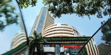 Stock Market Opening: दिवाली के बाद हाई जोश के साथ खुला बाजार,&nbsp;निफ्टी 26,000 के पार, सेंसेक्स ने लगाईं 600 अंकों की छलांग&nbsp;